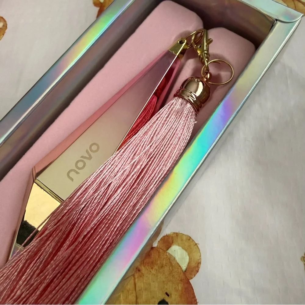 Classic Red Lipstick in Gorgeous Pink and Rose Gold Reflective Diamond Packaging